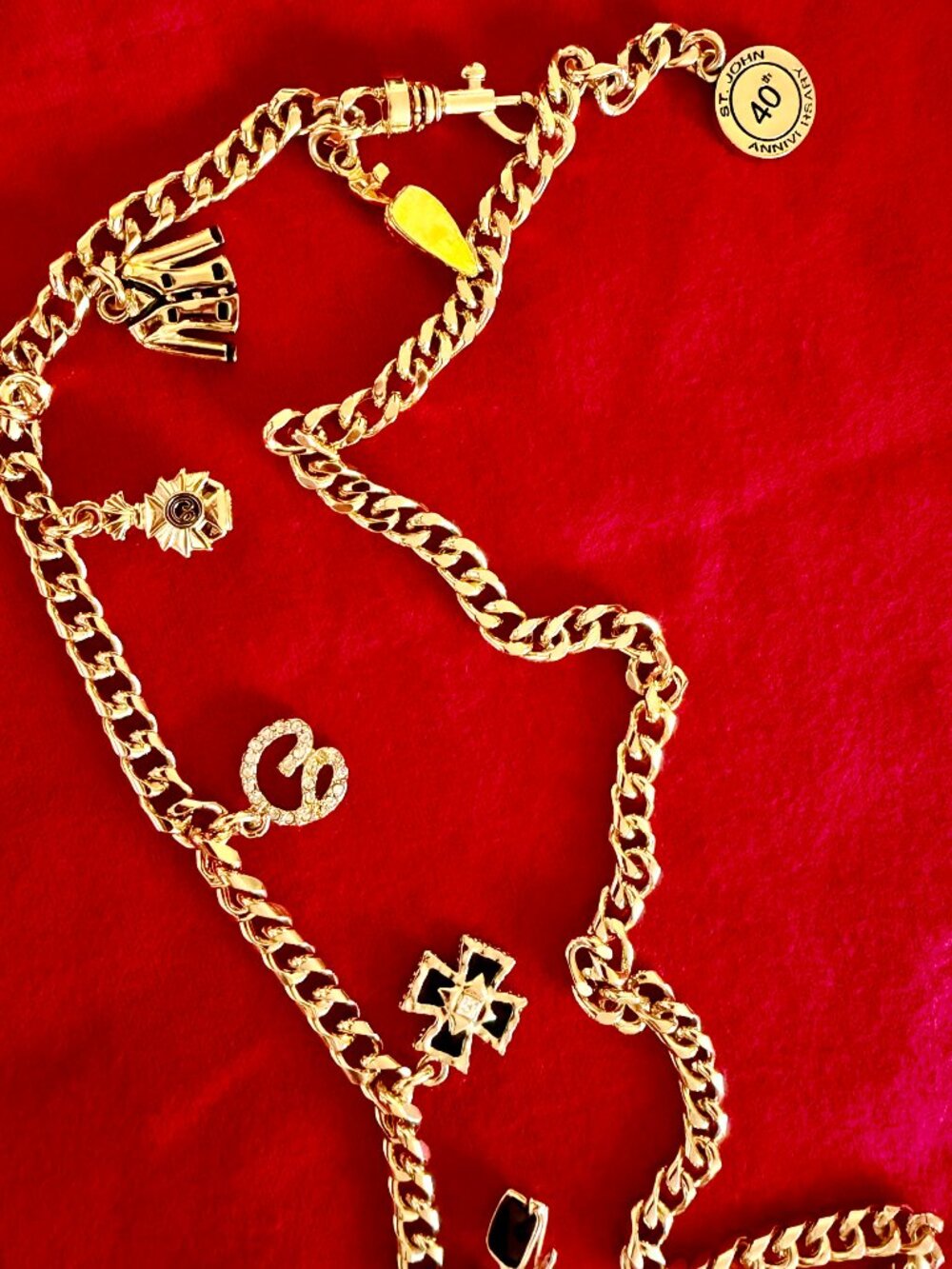 St. John 40th Anniversary Signed Gold Tone Curb Chain Charm Belt